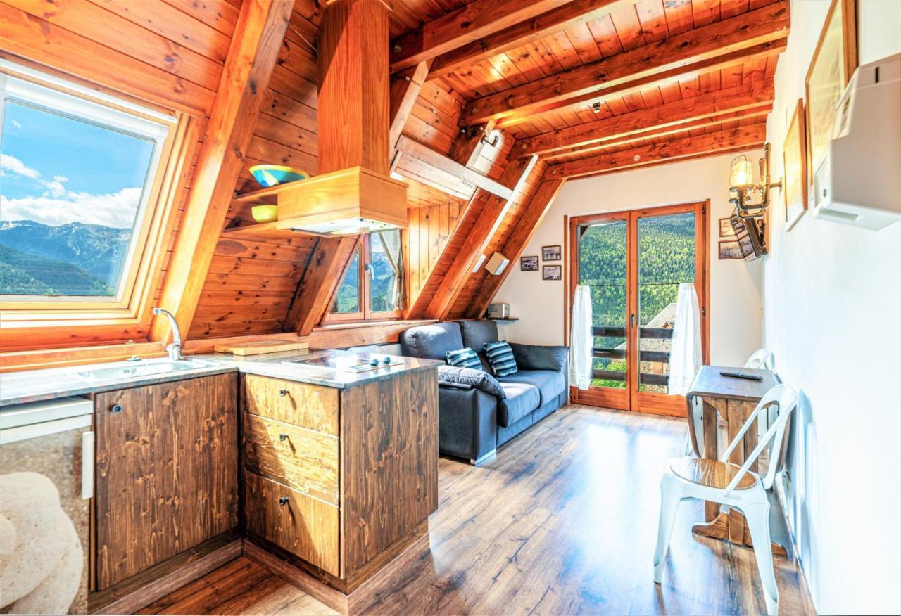 Apartamentos Aran Montcorbau Экстерьер фото