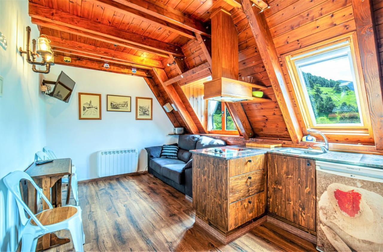 Apartamentos Aran Montcorbau Экстерьер фото
