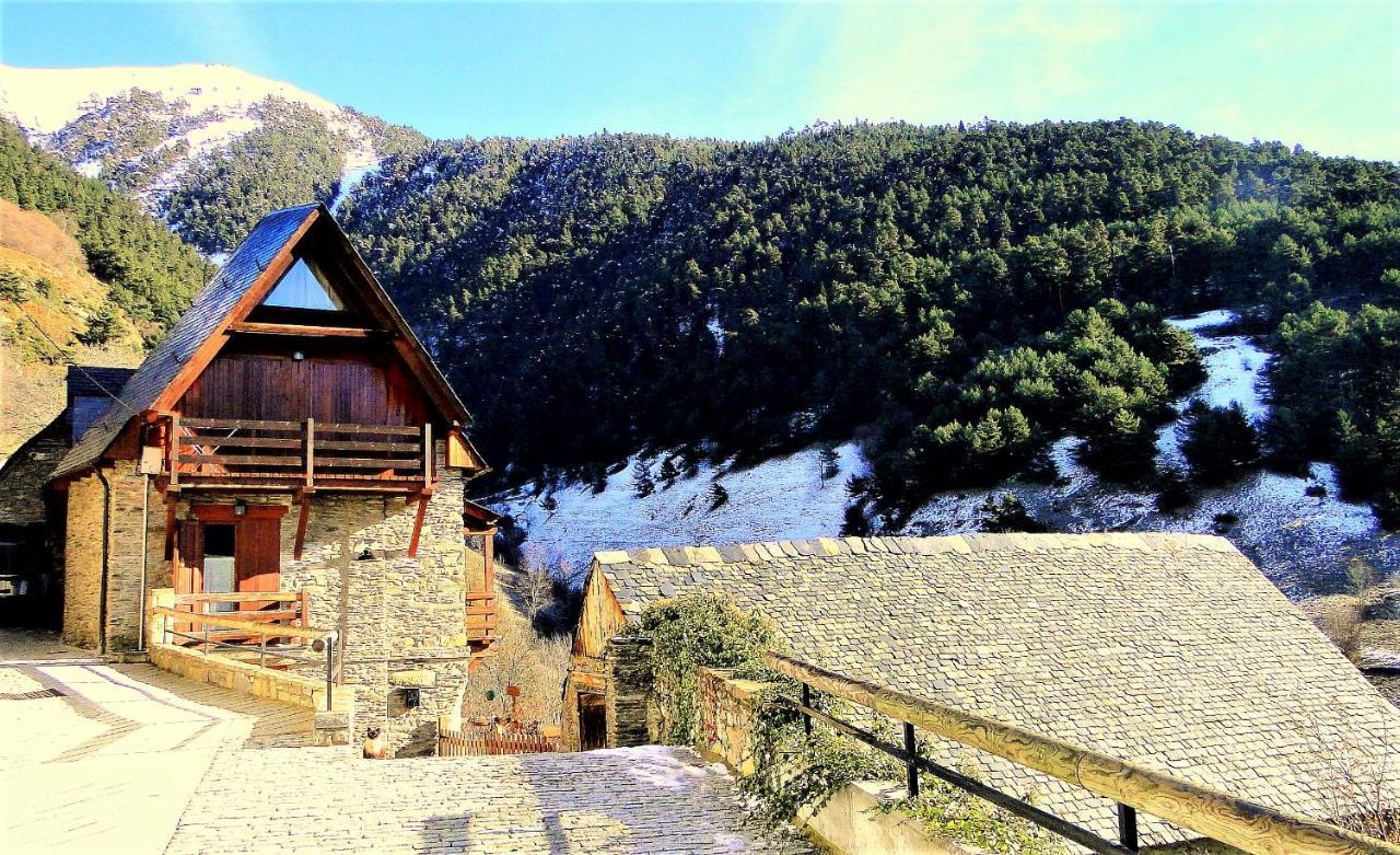 Apartamentos Aran Montcorbau Экстерьер фото