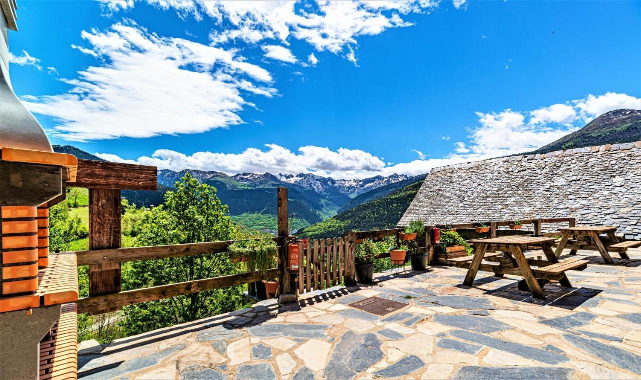 Apartamentos Aran Montcorbau Экстерьер фото