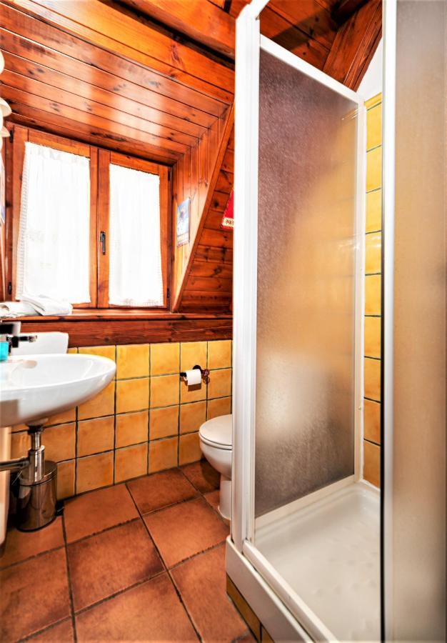 Apartamentos Aran Montcorbau Экстерьер фото